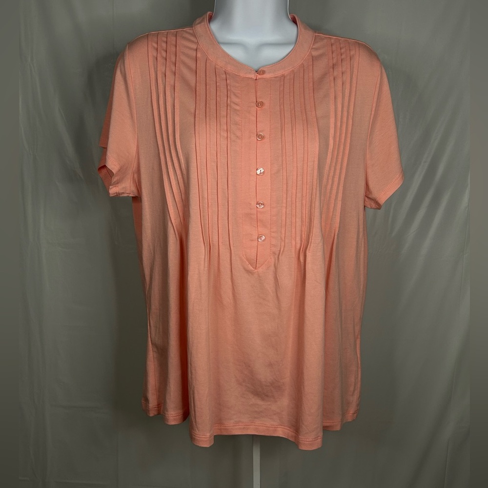 Lands’ End Pintuck Knit Top Medium Peach Coral Short Sleeve Blouse